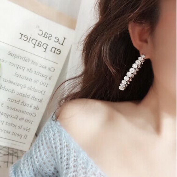 925 Silver Luxury Hoop Earrings - Picture 5 of 6